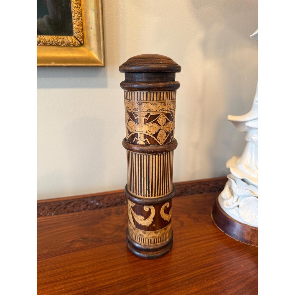 Vintage Lombok Bamboo Lidded Container, Hand Made in Indonesia, 10" - Picture 9 of 13